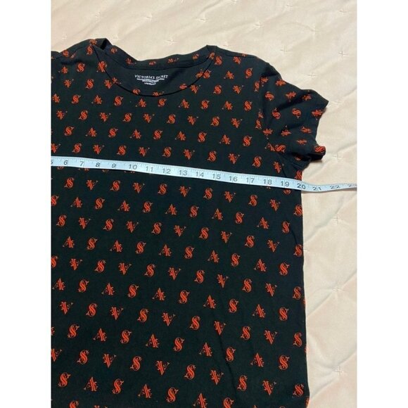 Victoria's Secret Printed Logo T-Shirt Large - Picture 5 of 6